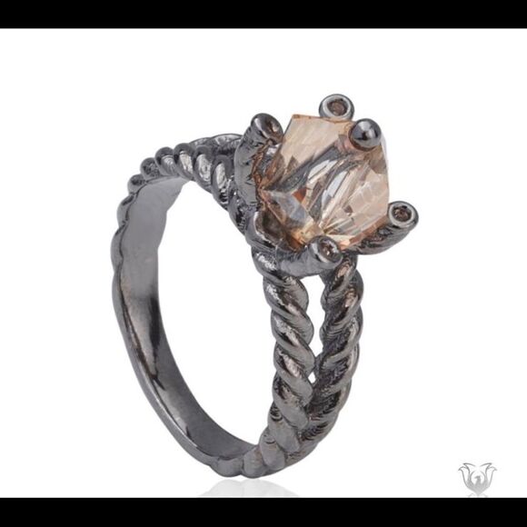 Swarovski crystals ring - Picture 6 of 7